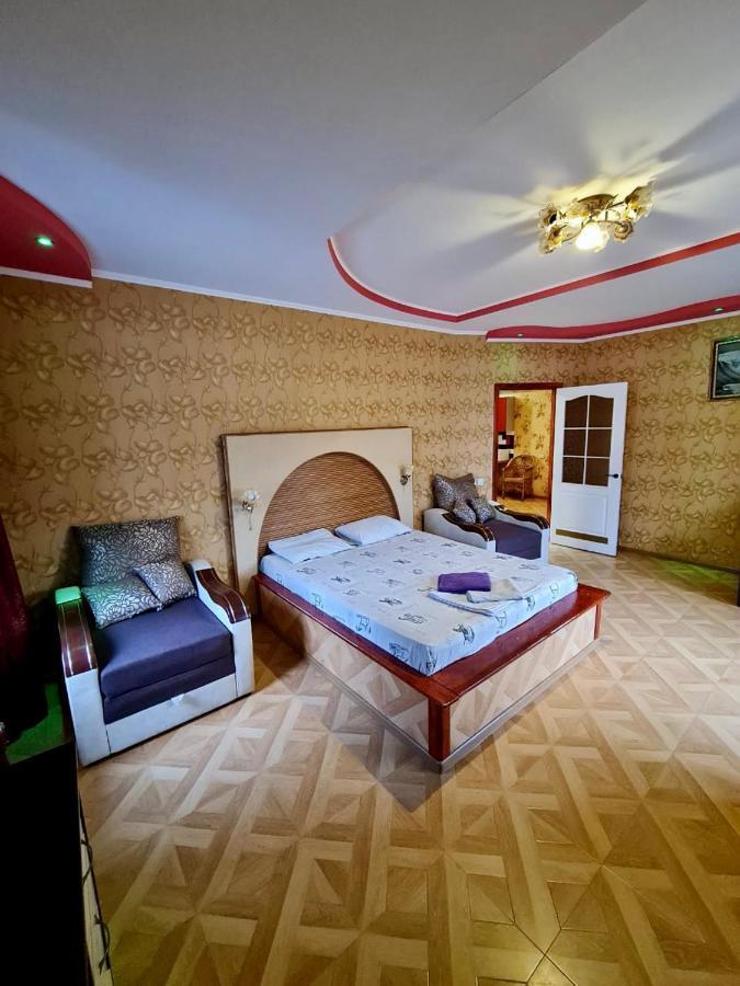 Мини-Отель Kropyvnyc'kyj Esterno foto